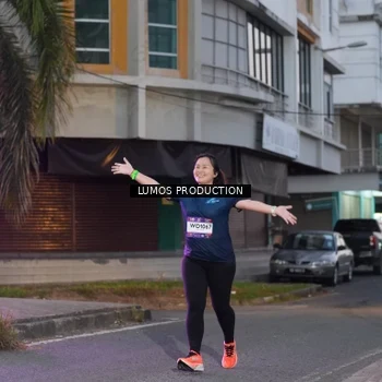 Runner Photo 7990471