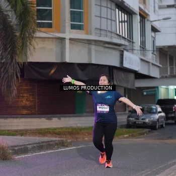 Runner Photo 7990473