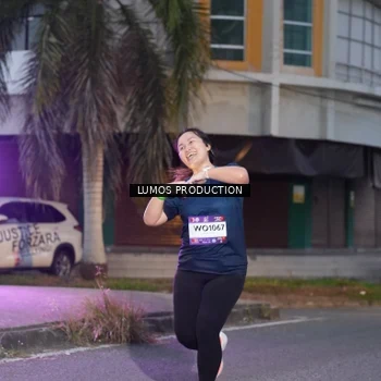 Runner Photo 7990493