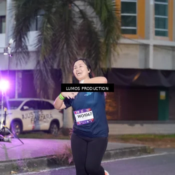 Runner Photo 7990503
