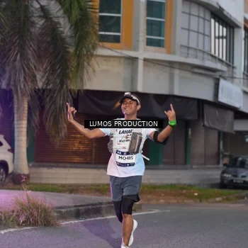 Runner Photo 7990514