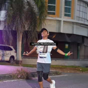 Runner Photo 7990525