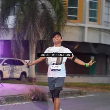 Runner Photo 7990526
