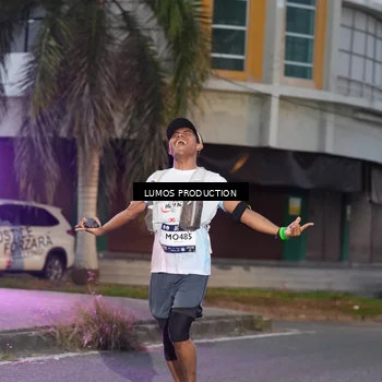 Runner Photo 7990530