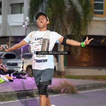 Runner Photo 7990551