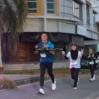 Runner Photo 7990558