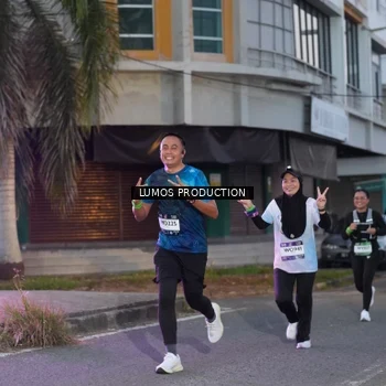 Runner Photo 7990561
