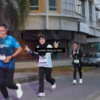 Runner Photo 7990576