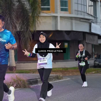 Runner Photo 7990578