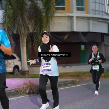 Runner Photo 7990580