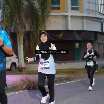 Runner Photo 7990583