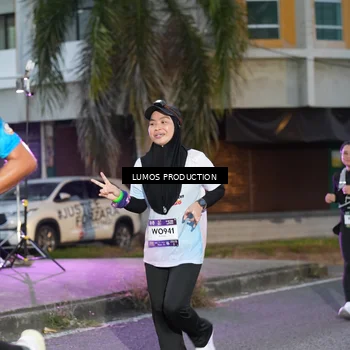 Runner Photo 7990589