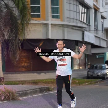 Runner Photo 7990626