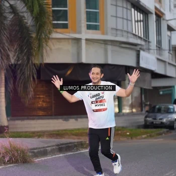 Runner Photo 7990629