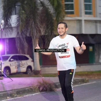Runner Photo 7990644