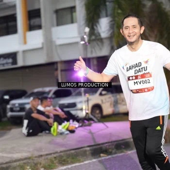 Runner Photo 7990654