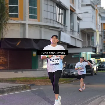 Runner Photo 7990670
