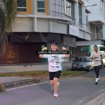 Runner Photo 7990683