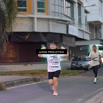 Runner Photo 7990684