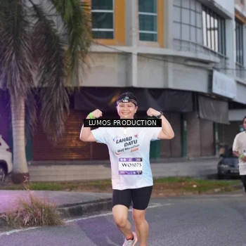 Runner Photo 7990693