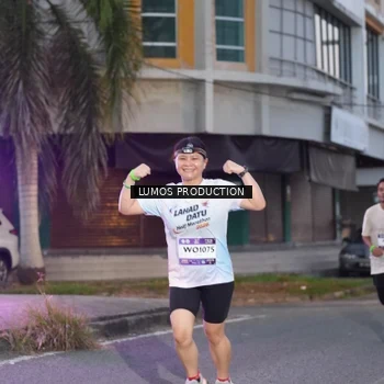 Runner Photo 7990695