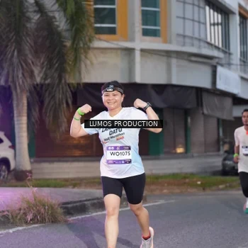 Runner Photo 7990696
