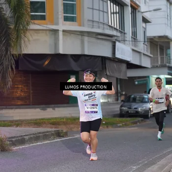 Runner Photo 7990699
