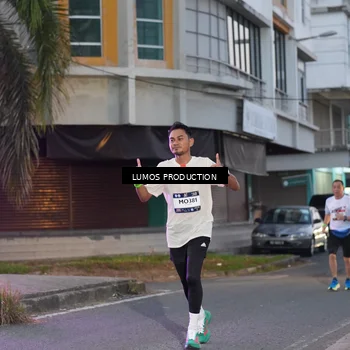 Runner Photo 7990703