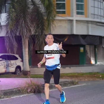 Runner Photo 7990718