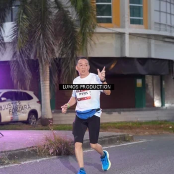 Runner Photo 7990720