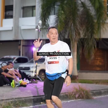 Runner Photo 7990735