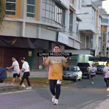 Runner Photo 7990748