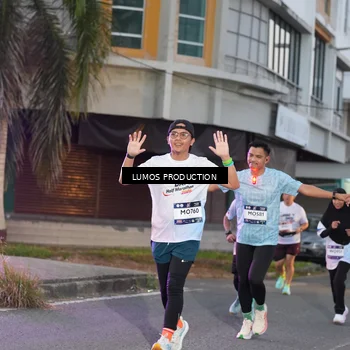 Runner Photo 7990774