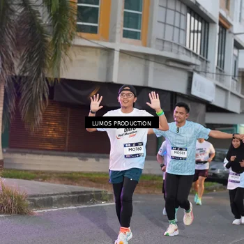 Runner Photo 7990779