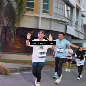 Runner Photo 7990780
