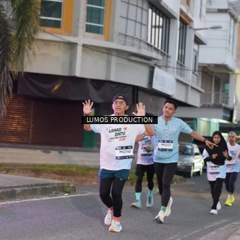 Runner Photo 7990782