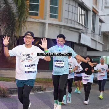 Runner Photo 7990790