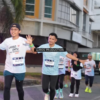 Runner Photo 7990797