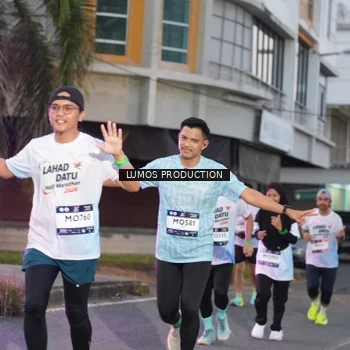 Runner Photo 7990798