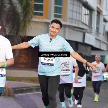 Runner Photo 7990807