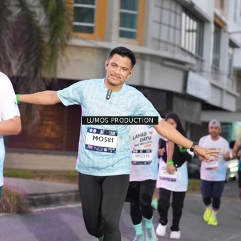 Runner Photo 7990808