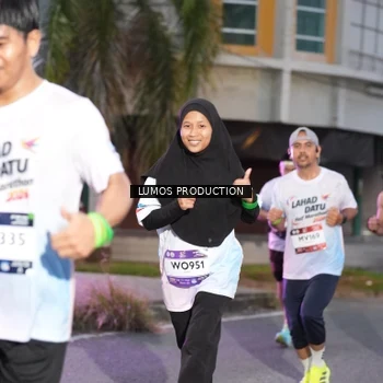 Runner Photo 7990816