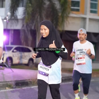 Runner Photo 7990828