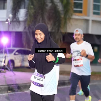 Runner Photo 7990835