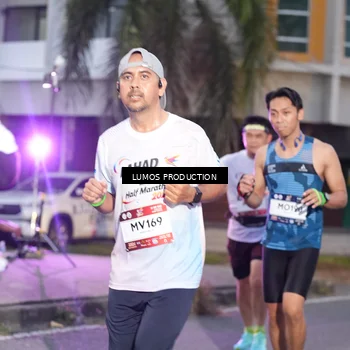 Runner Photo 7990845