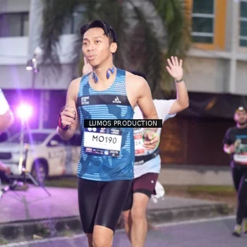 Runner Photo 7990849