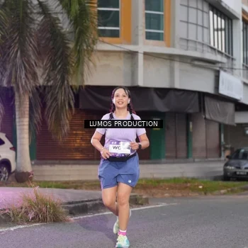 Runner Photo 7990897