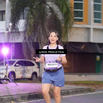 Runner Photo 7990909