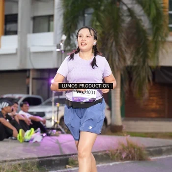 Runner Photo 7990922