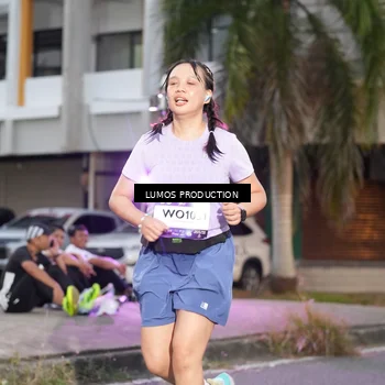 Runner Photo 7990929
